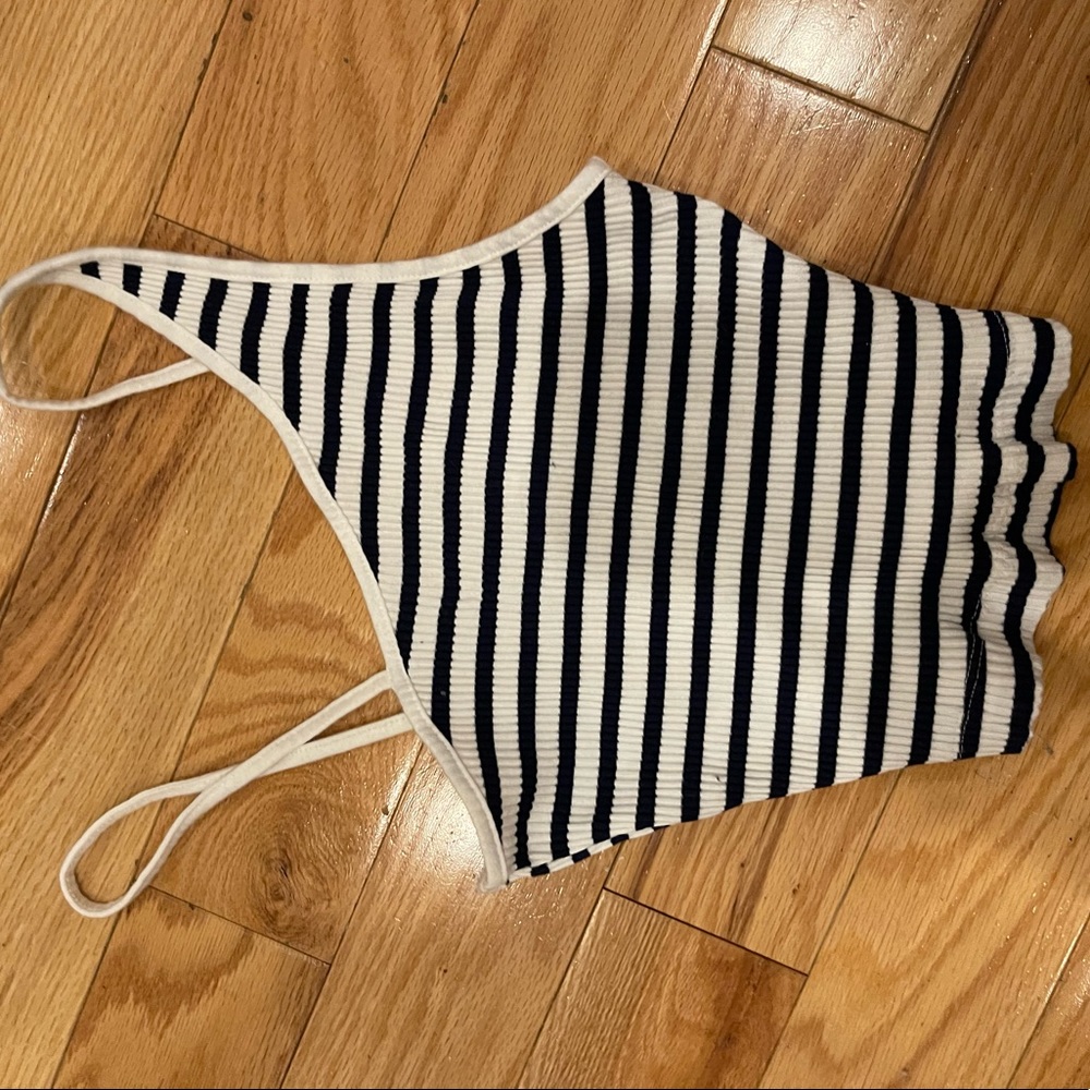 Cropped Zara Shirt